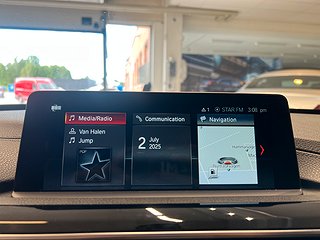 BMW 330 i xDrive Sport line/MoK/Rattvärme/Psens/Navi/S&V