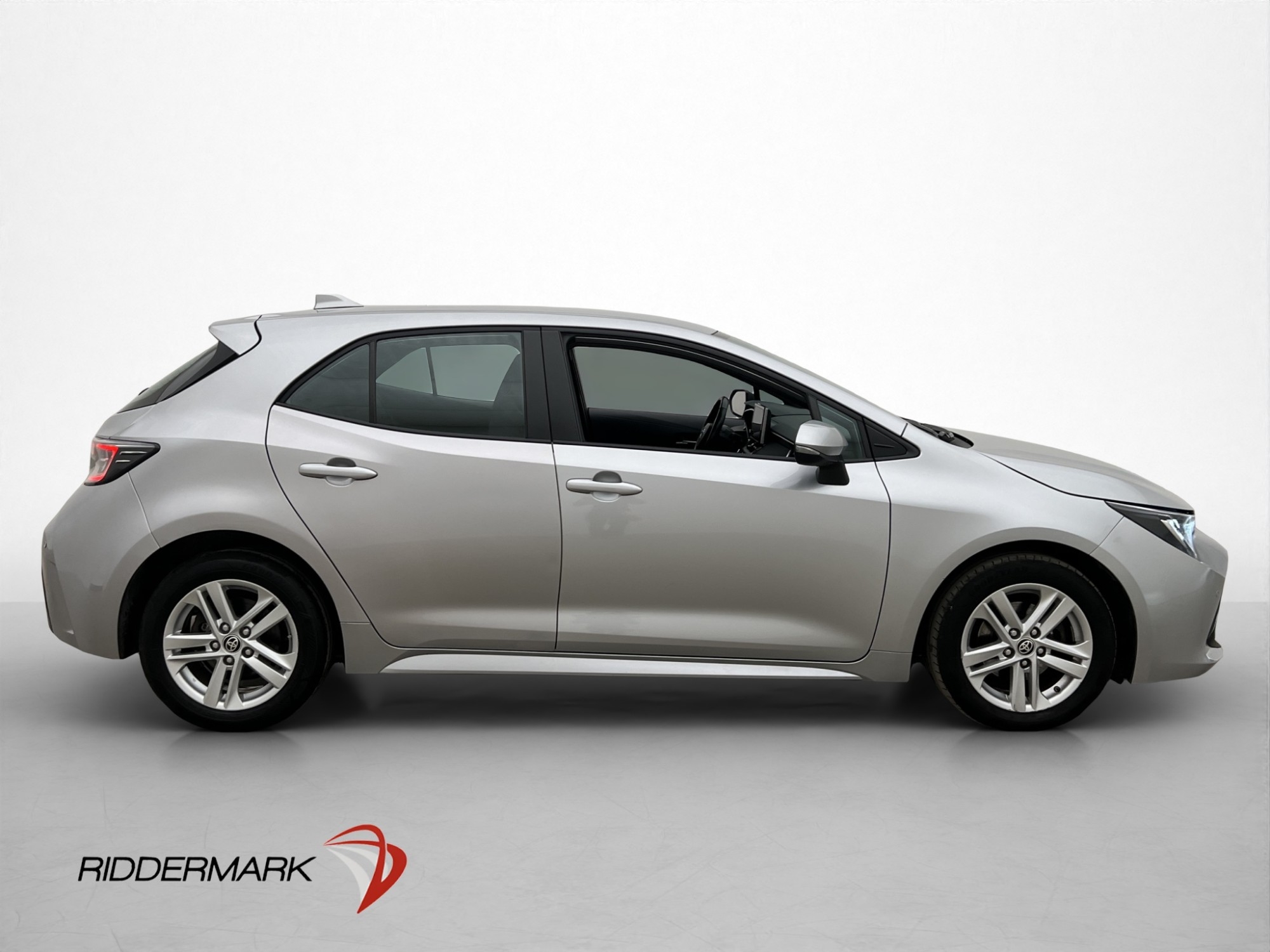 Toyota Corolla Hybrid 122hk Active 2022, bild 5/71