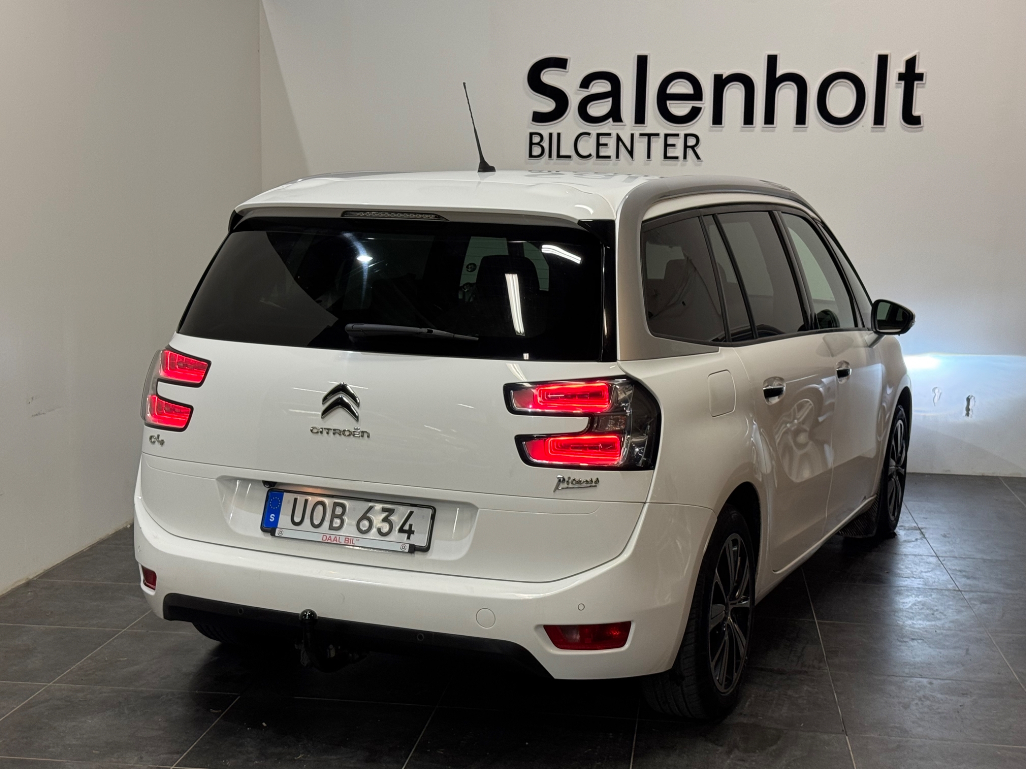 Citroen Grand C4 Picasso 2016, bild 5/10