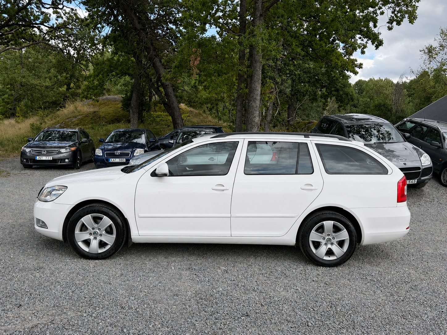 Skoda Octavia 2011, bild 4/51