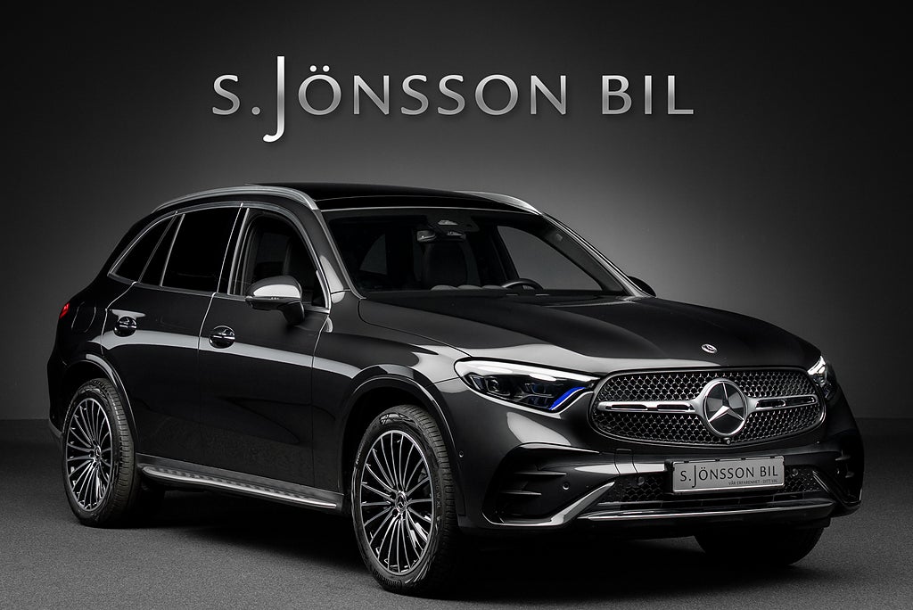 Mercedes-Benz GLC 300 e 4MATIC AMG / Panorama / Burmester / Head-up