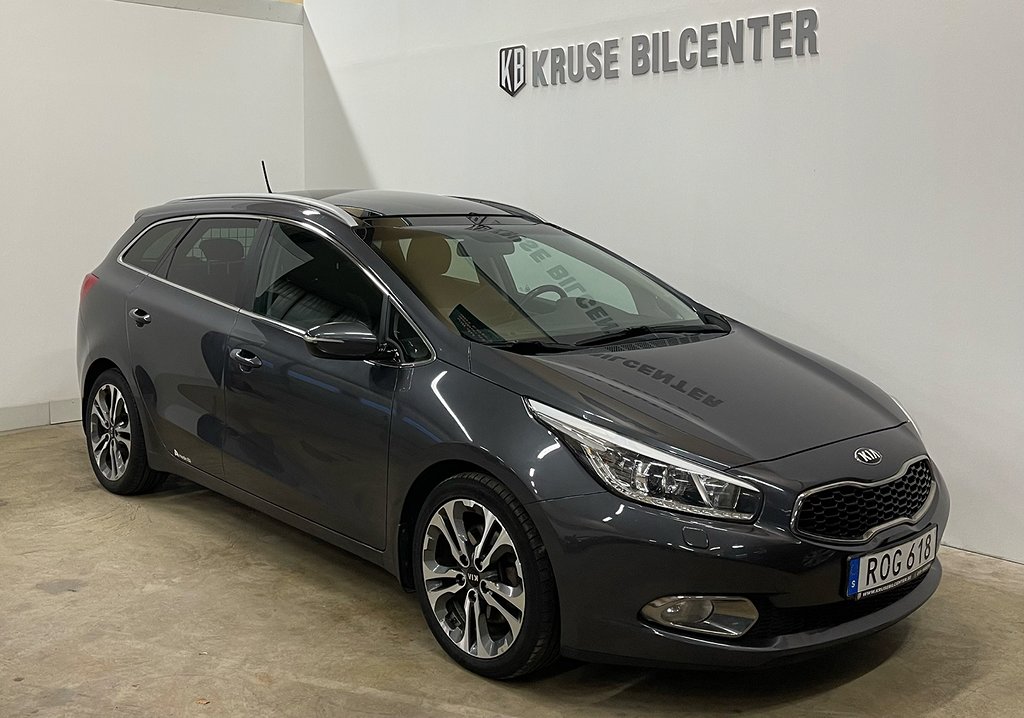 Kia CEED cee'd_sw 1.6 CRDi EX Comfort Pano/Navi/B-kam 128hk 