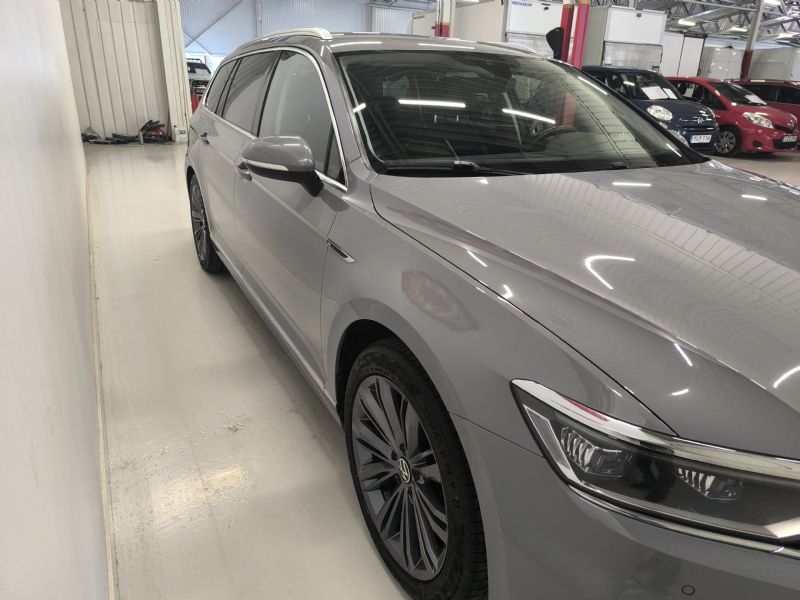 Volkswagen Passat 2022, bild 3/32