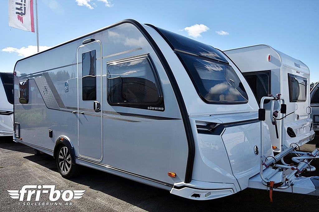 Knaus 500 UF Südwind, Dubbelbädd