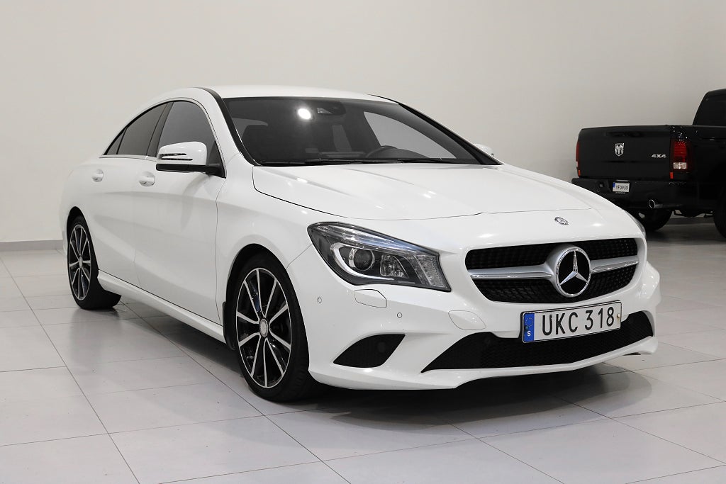 Mercedes-Benz CLA 220 CDI 4MATIC 7G-DCT Urban Line/ Värmare  / Backkamera