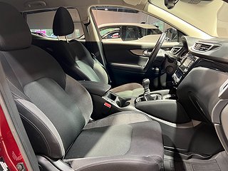 SUV Nissan Qashqai 7 av 20