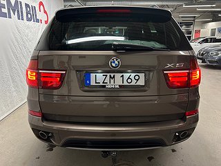 BMW X5 xDrive 40d Sport Värmare/Panorama/GPS/S&V-däck/Drag