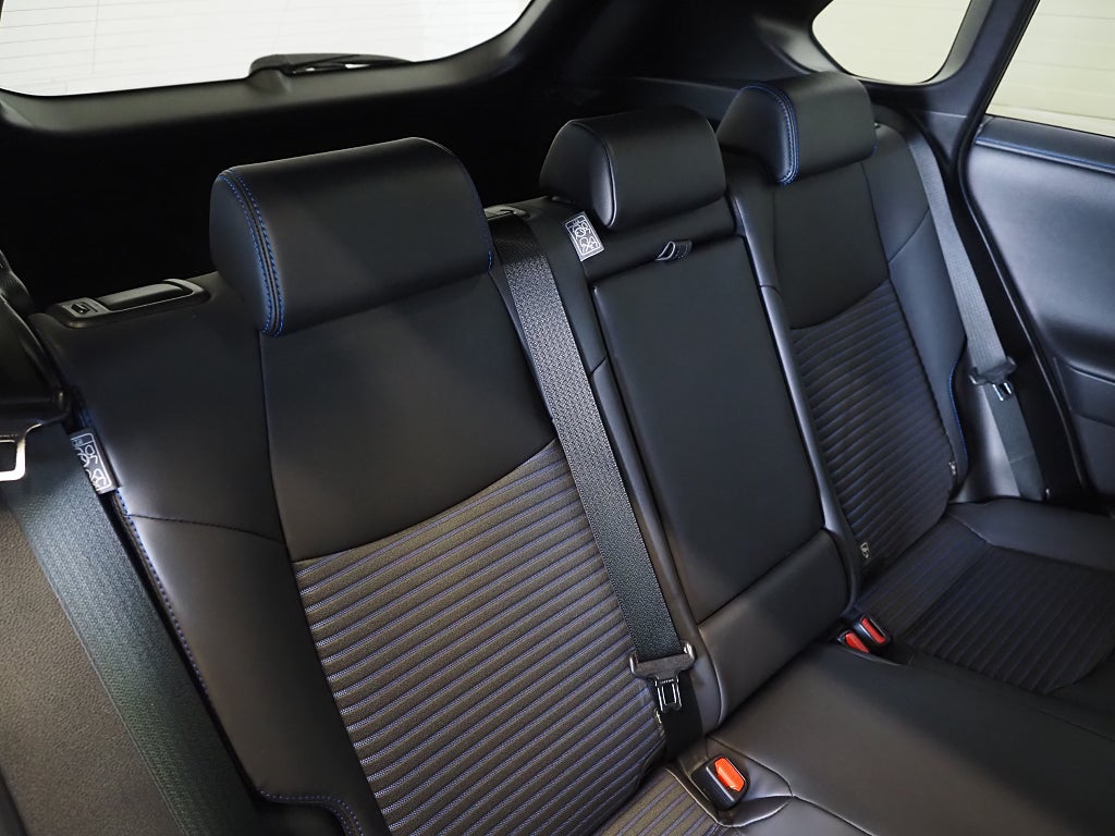 Toyota RAV4 Hybrid AWD-i E-CVT Style Kamera Dragkrok 2022