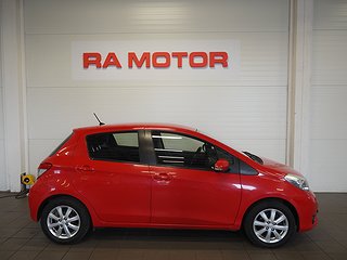 Halvkombi Toyota Yaris 5 av 20