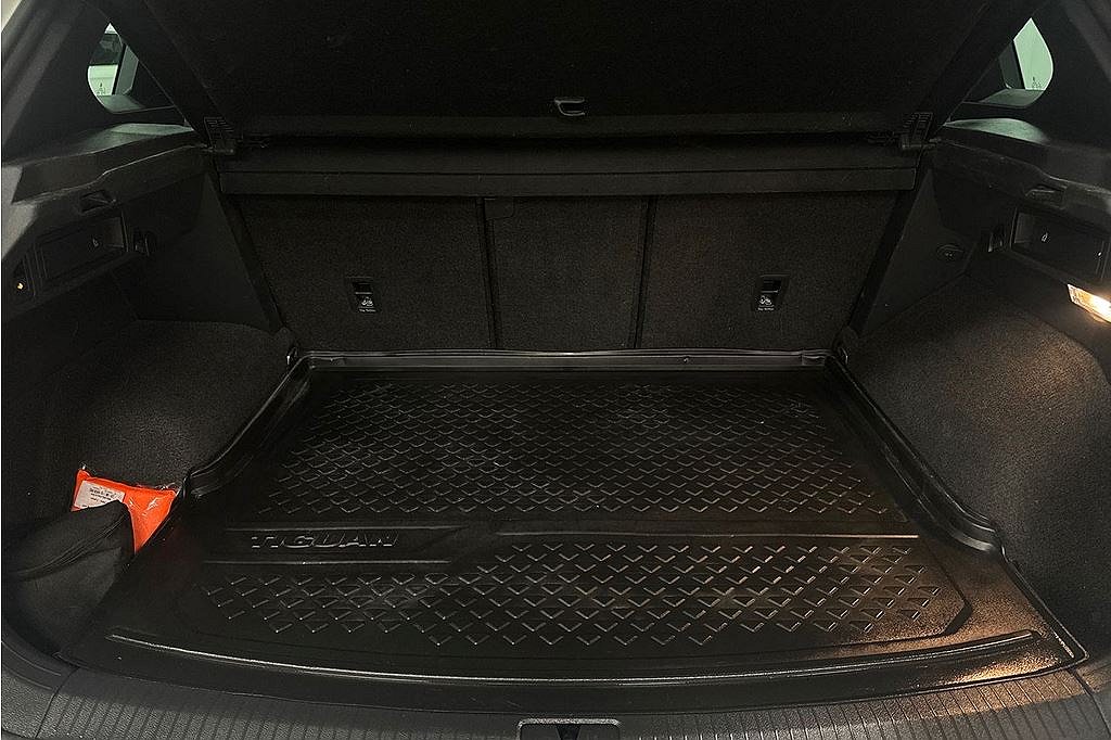 Volkswagen Tiguan 2.0 Tdi 4motion, R-line, Värmare, Cockpit, 360k