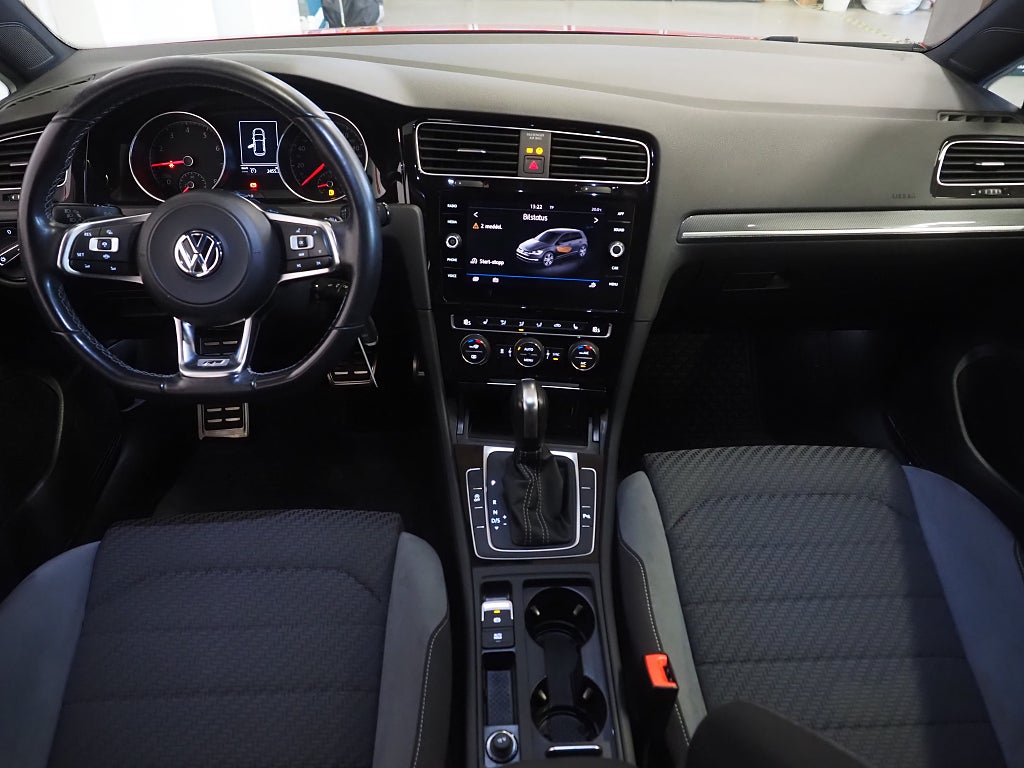 Volkswagen Golf 1.5 TSI 150hk GT R-Line Dragpkt Pluspkt P-Värm Kamera 2020