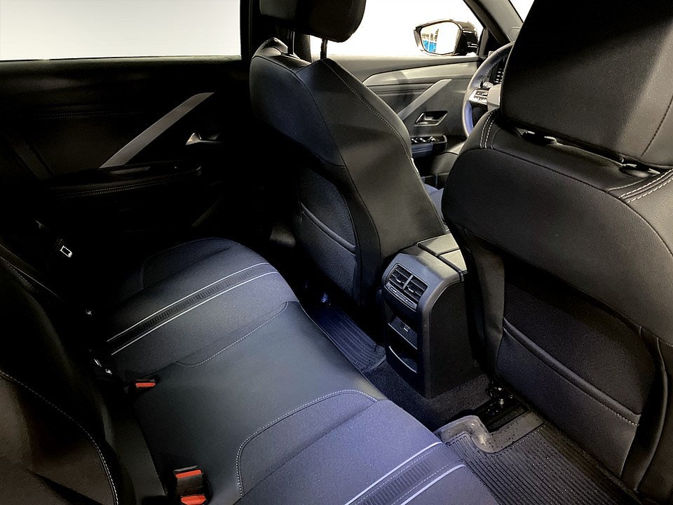 Bild på Opel Astra ST GS 1.2 PT 130hk Aut - B-KAMERA, CARPLAY