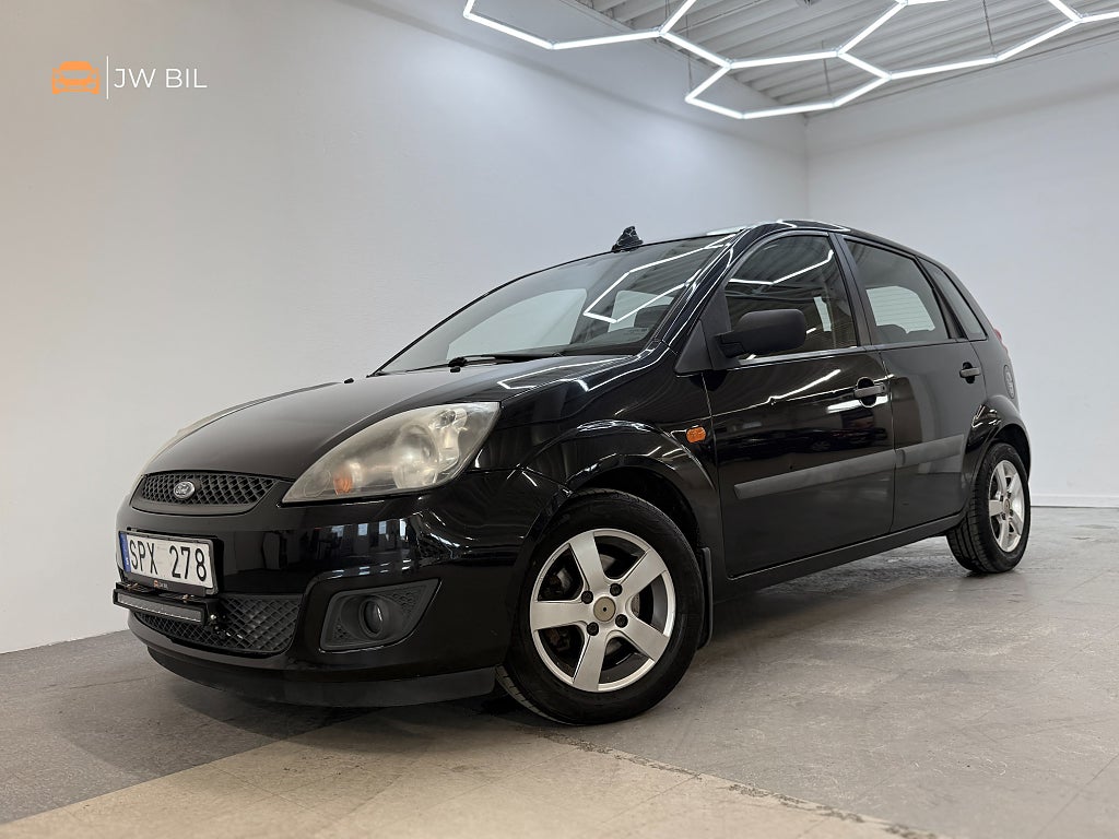 Ford Fiesta 5-dörrar 1.3 LED-ramp Nyservad SoV