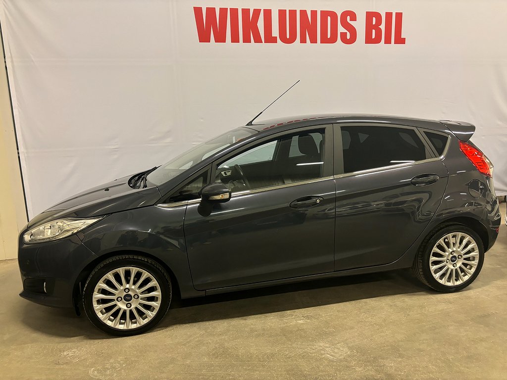 Ford Fiesta 5-dörrar 1.0EcoBoost 125HK Titanium GPS B-Kam Lågmil 