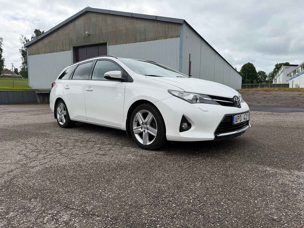 Toyota Auris Touring Sports 1.6 Valvematic Edition 50 Euro 5