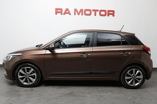 Halvkombi Hyundai i20 3 av 17