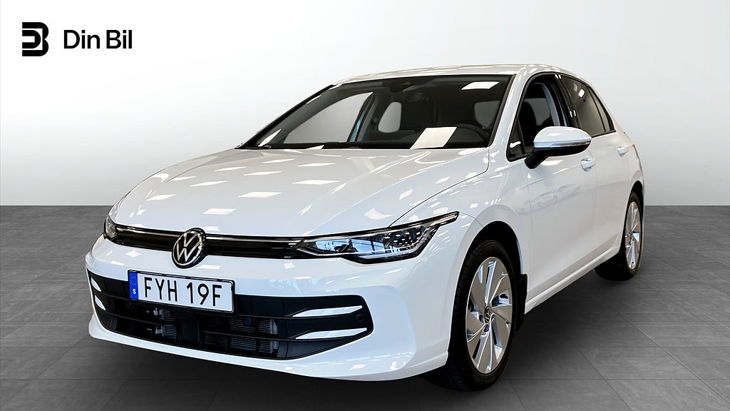 Volkswagen Golf LIFE TSI 150HK |Backkam|Keyless|Helljusass| 