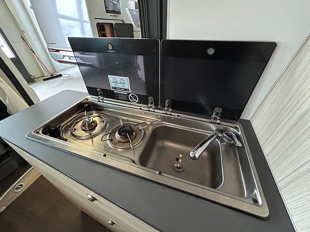 Sun Living V 65 SL / AC / Drag / Inverter / Solcell / LED ljusramp /  - Sun Living