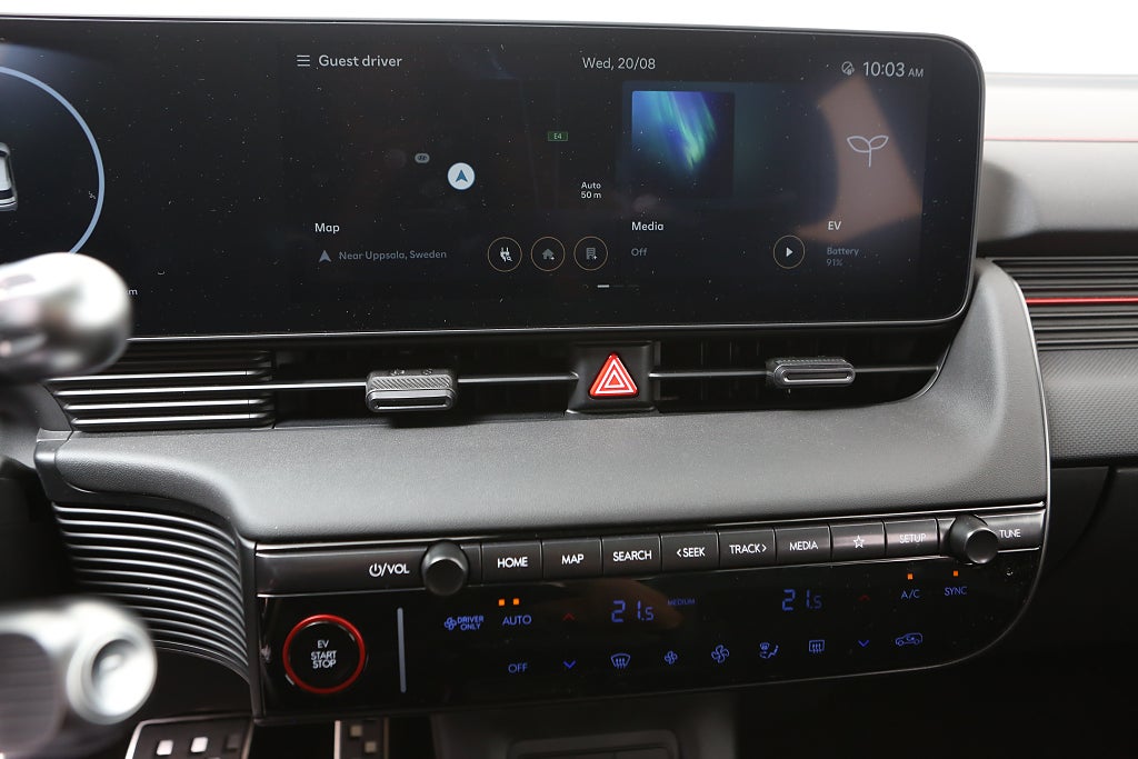 Hyundai IONIQ 5 84 kWh AWD N-Line / Soltak / Tech-paket - Demobil