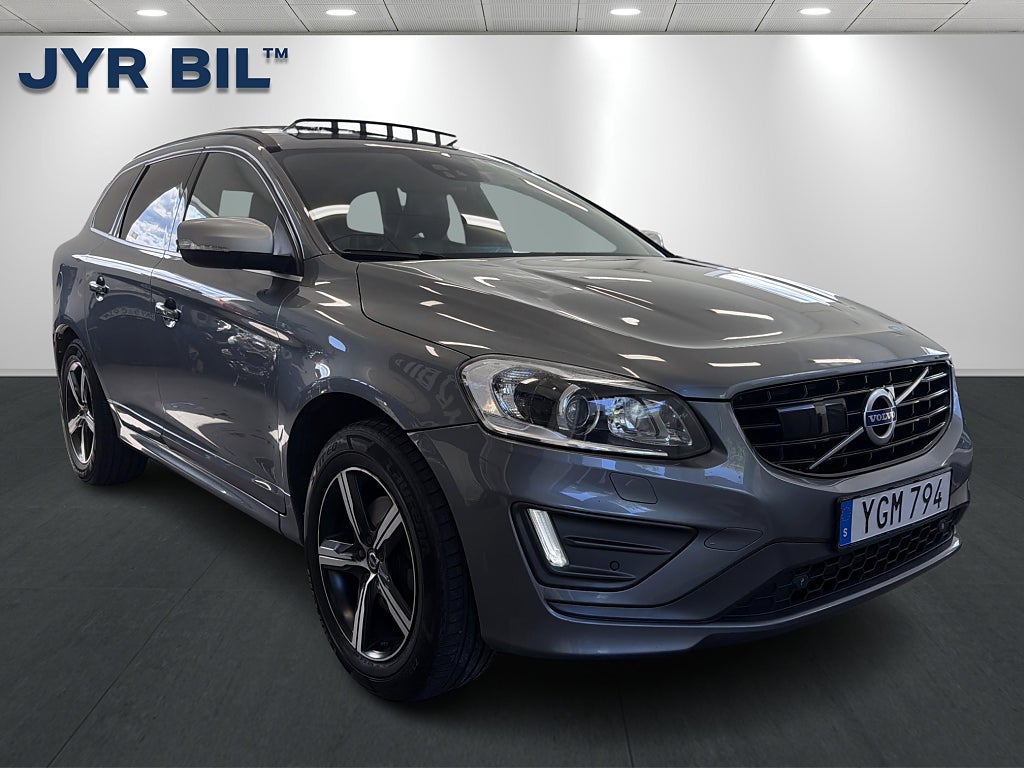 Volvo XC60 D4 AWD Classic R-Design / Drag / Pano / Kamera / VOC