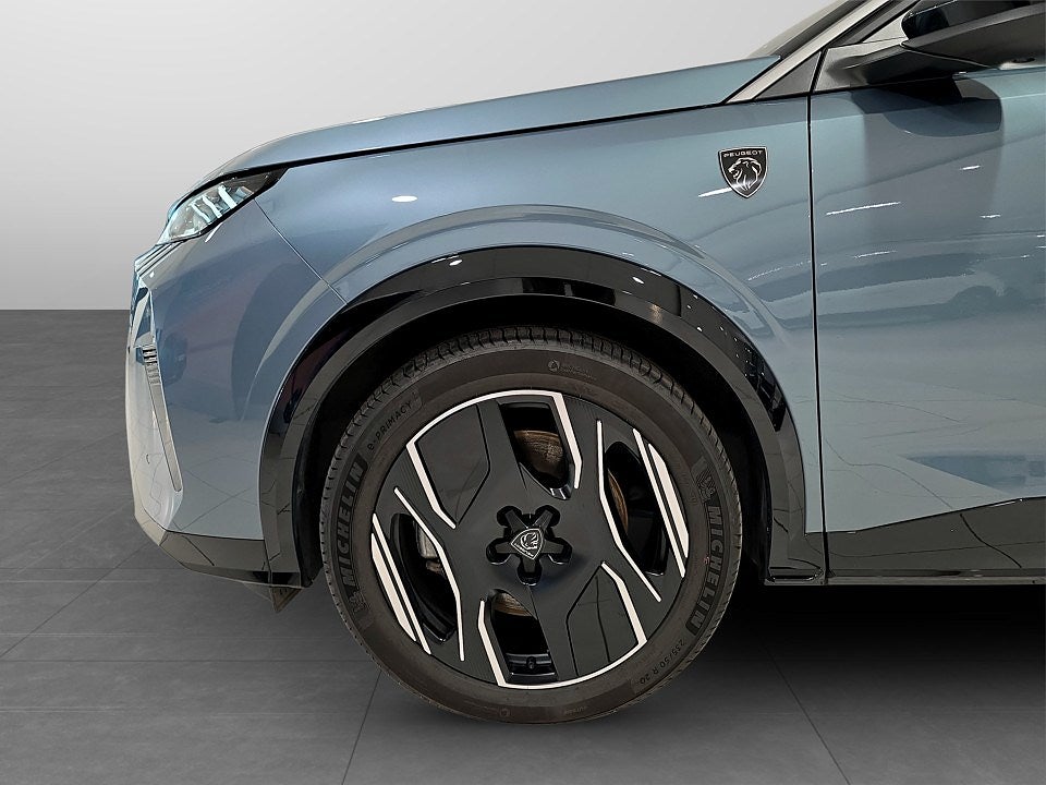 Bild på Peugeot E-5008 GT 214hk Aut - 7-SITS,B-KAMERA,DRAG