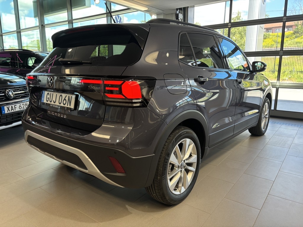 Volkswagen T-Cross HÖST 2026, bild 4/36