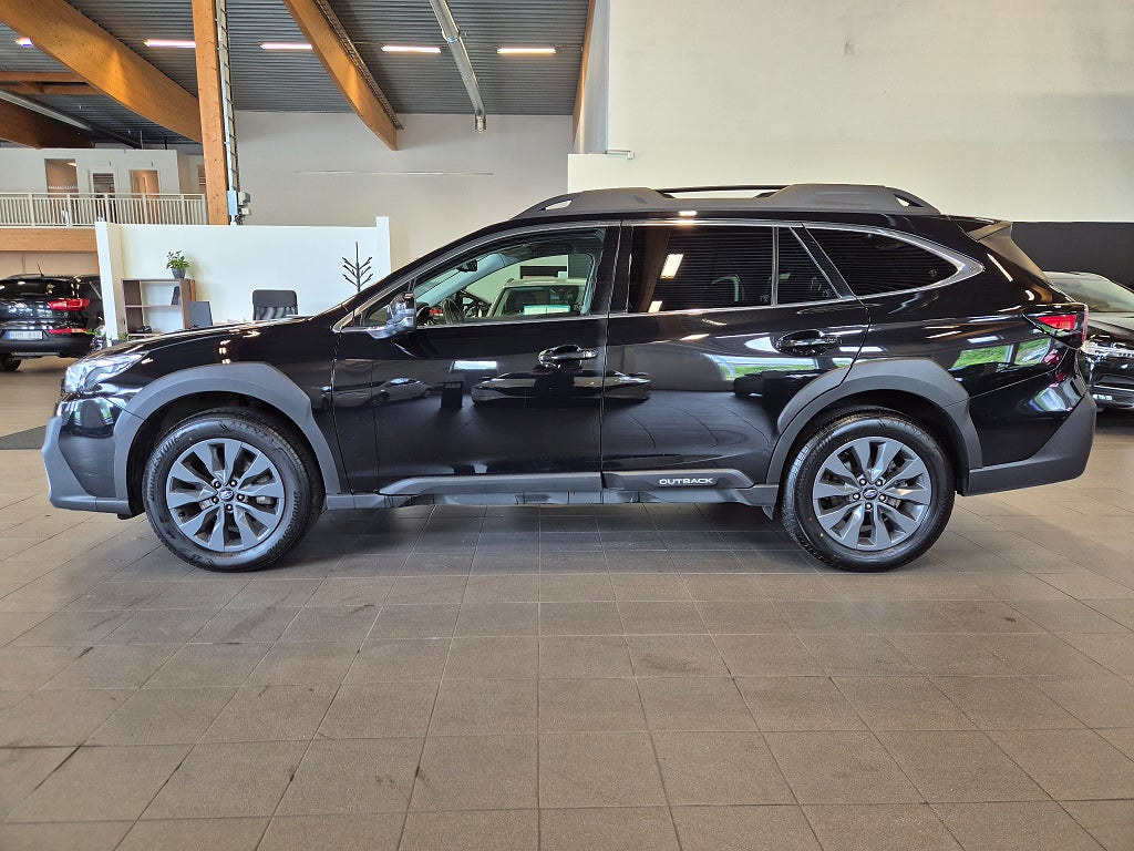 Subaru Outback 2.5 169hk 4WD XFuel Låg skatt CVT Aut / Adventure Drag