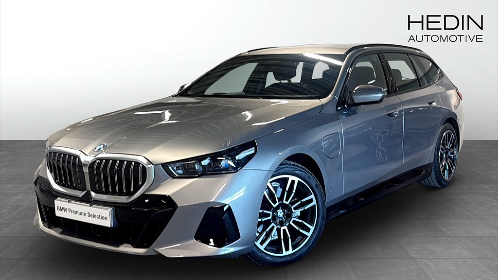 BMW 530e xDrive Touring M Sport / H&K /Drag