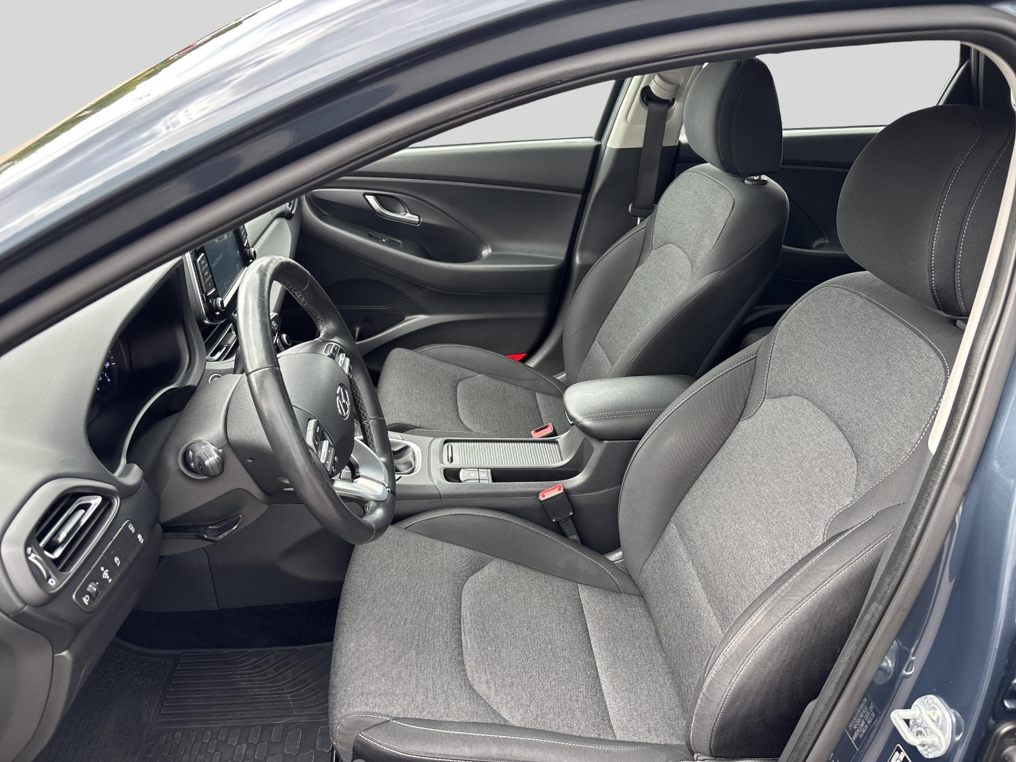 Hyundai i30 2021, bild 3/45