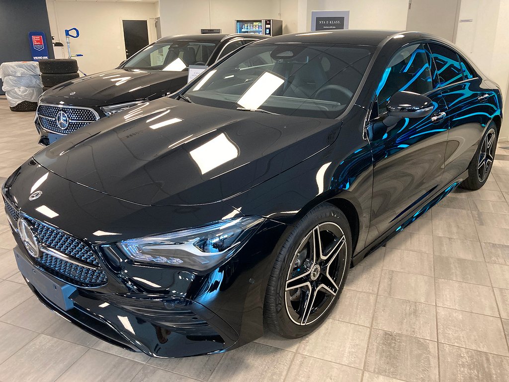 Mercedes-Benz CLA 200 Coupé AMG AdvPlus KAMPANJ Lagerbil 