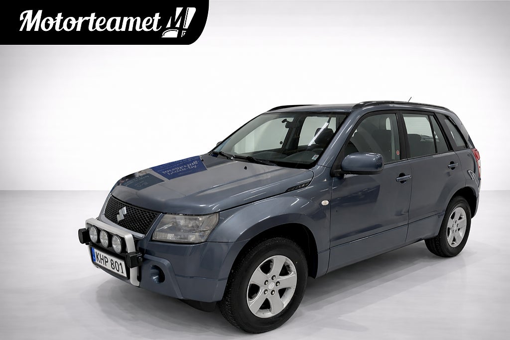 Suzuki Grand Vitara 5-dörrar 2.0 16V 4WD Extraljus Drag Nyservad Jaktbil