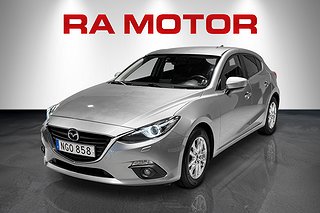 Halvkombi Mazda 3 1 av 22