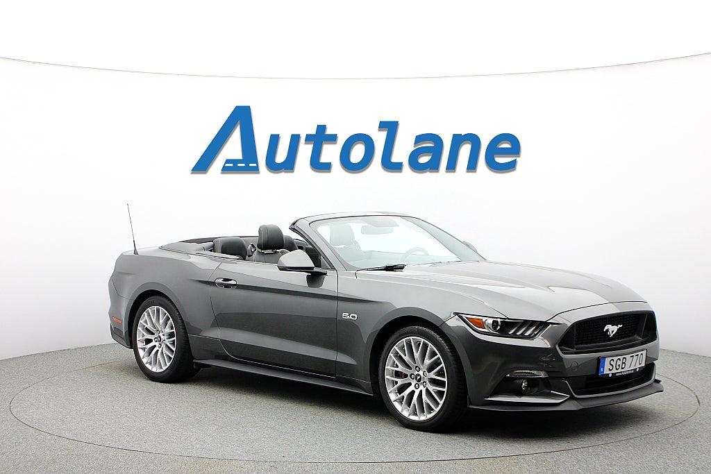 Ford Mustang GT Cabriolet, Kamera, Skinn, Brembo, SV-Såld, GPS 450hk