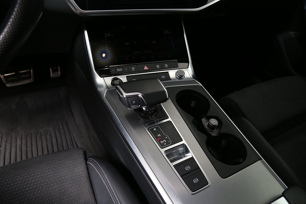 Audi A6 Avant 55 TFSI e Quattro S Tronic S-Line Dragkrok