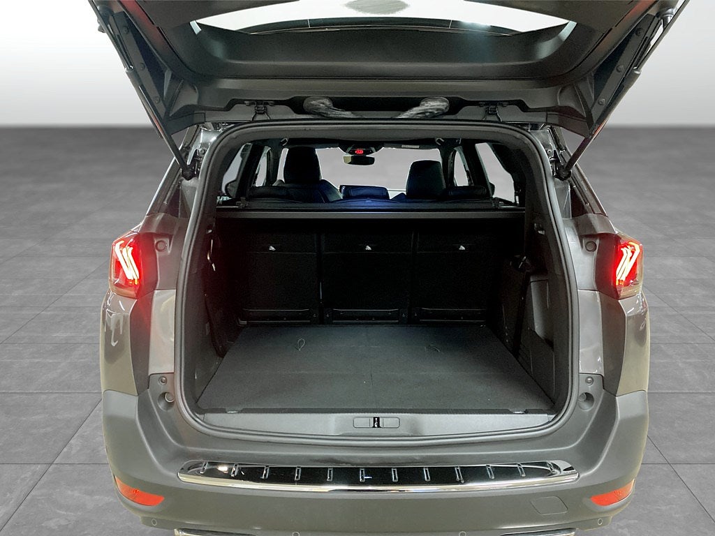 Bild på Peugeot 5008 GT 1.2 PT 130hk Aut - 7-SITS,B-KAMERA,NAV