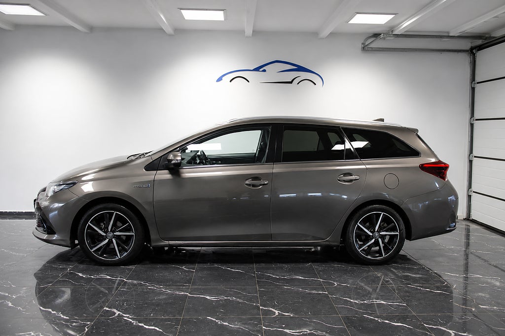 Toyota Auris Touring Sports Hybrid e-CVT Active Plus Euro 6