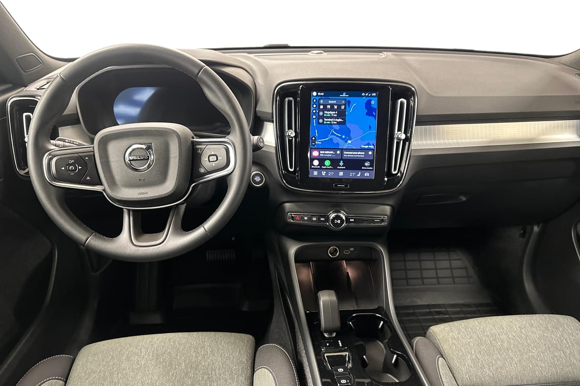 Volvo XC40 B3 Plus Dark 2025, bild 10/10