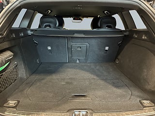 Volvo V60 B4 Aut R-Design Värmare Kamera Navi Skinn Rattvärme S&V