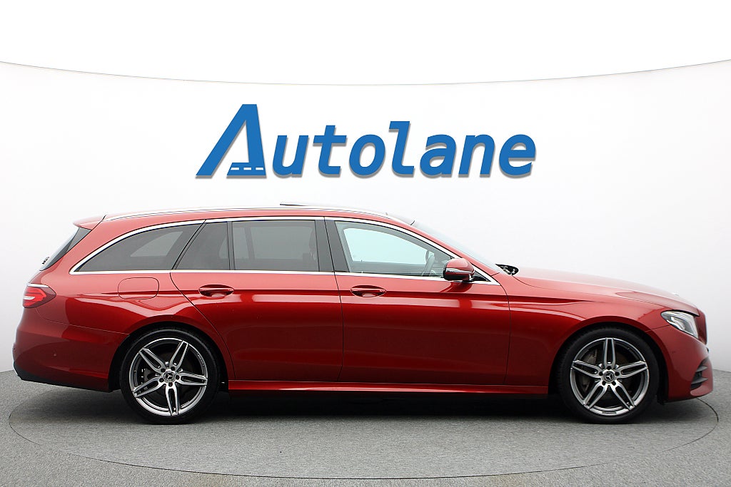 Mercedes-Benz E220 T d 9G AMG, B-Kamera,Pano, Drag, 194hk