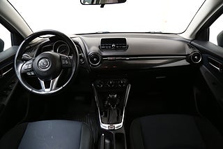 Halvkombi Mazda 2 18 av 23