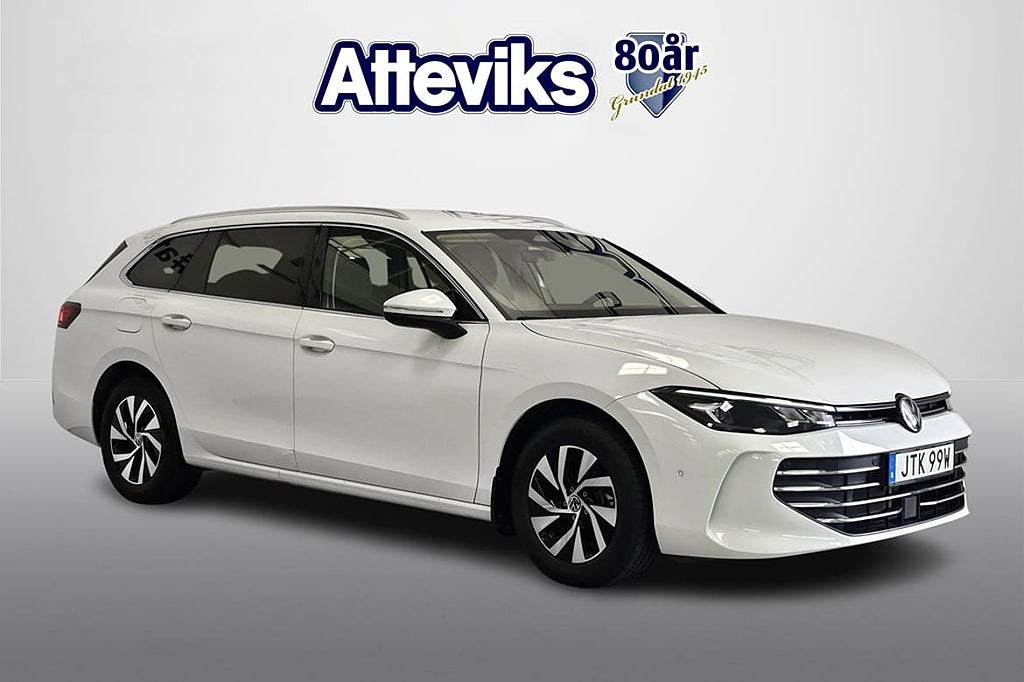 Volkswagen Passat Sportscombi Business eTSI 150hk *Drag o Värmare*