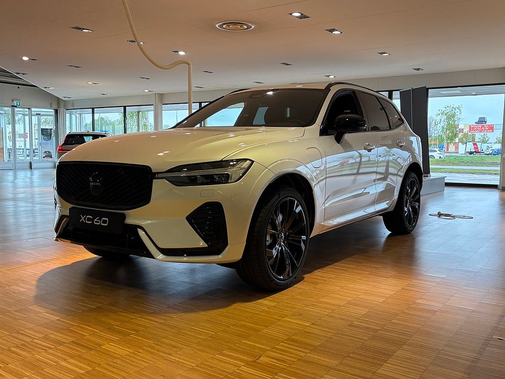 Volvo XC60 T6 Plus Black Nordic Edition