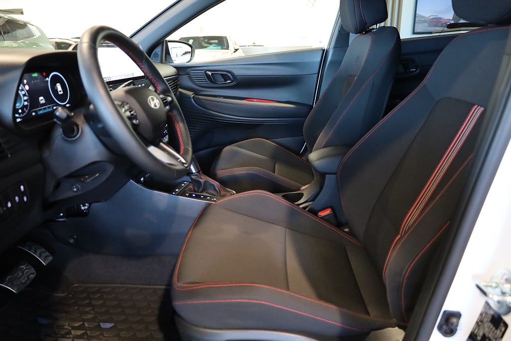 Hyundai i20 1.0 T-GDI AUT N-Line Navi Kamera Rattvärme 2025