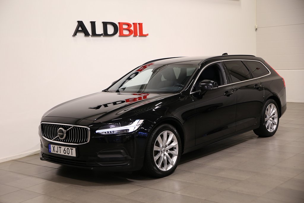 Volvo V90 B4 197hk FWD Momentum Adv Edt Aut / Drag / Läder / Nav