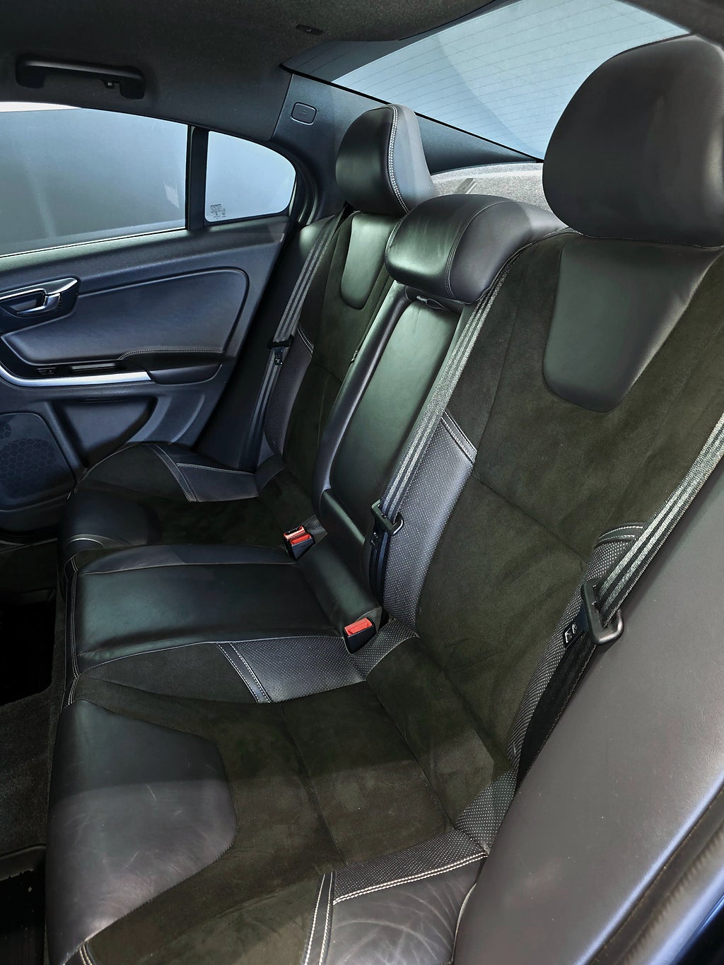 Volvo S60 T4 R-Design Euro 5 - bild 5