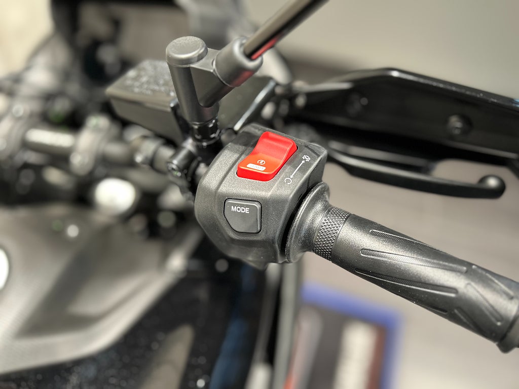 Yamaha TRACER 7 Midnight Black / Räntekampanj 3,45%/2026 / Omg lev!