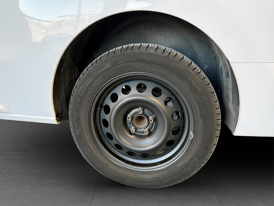 Bild på Peugeot Expert PRO+ 2.0 BHDi 145hk Aut L3 KAMPANJRÄNTA 3,99%