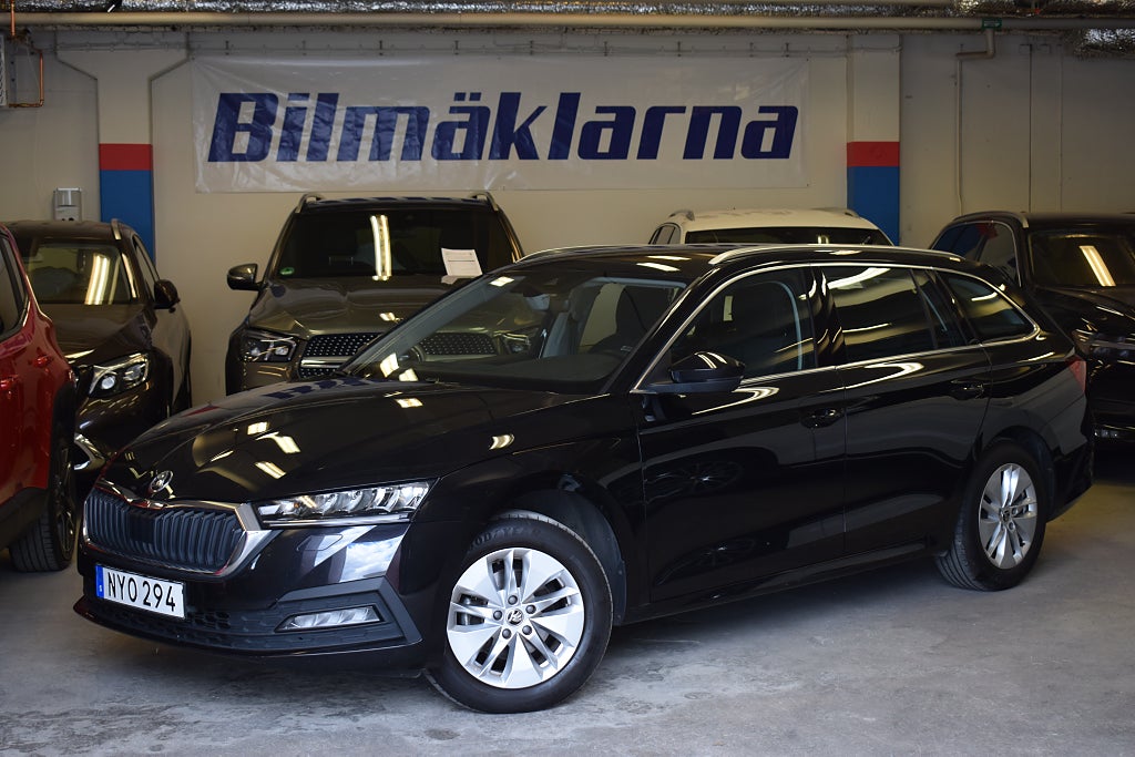 Skoda Octavia Kombi 2.0 TDI Ambition MOMS/RATTVÄRM/CARPLAY/PDC/S&V
