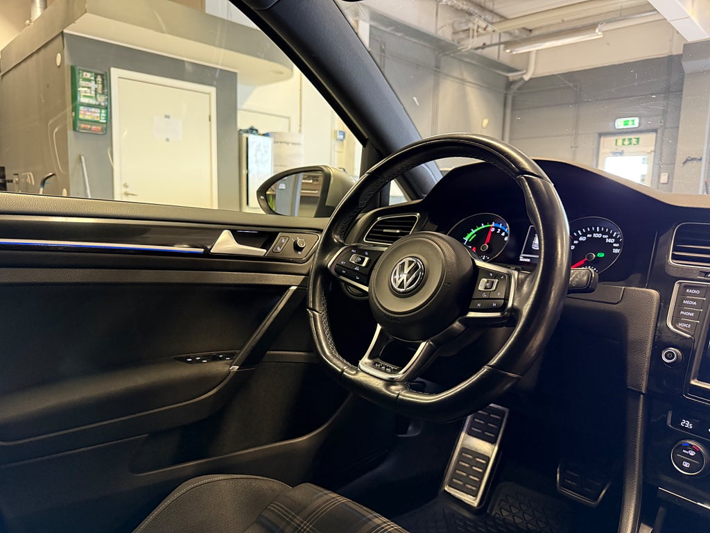 Volkswagen Golf 2016 - miniatyr 24