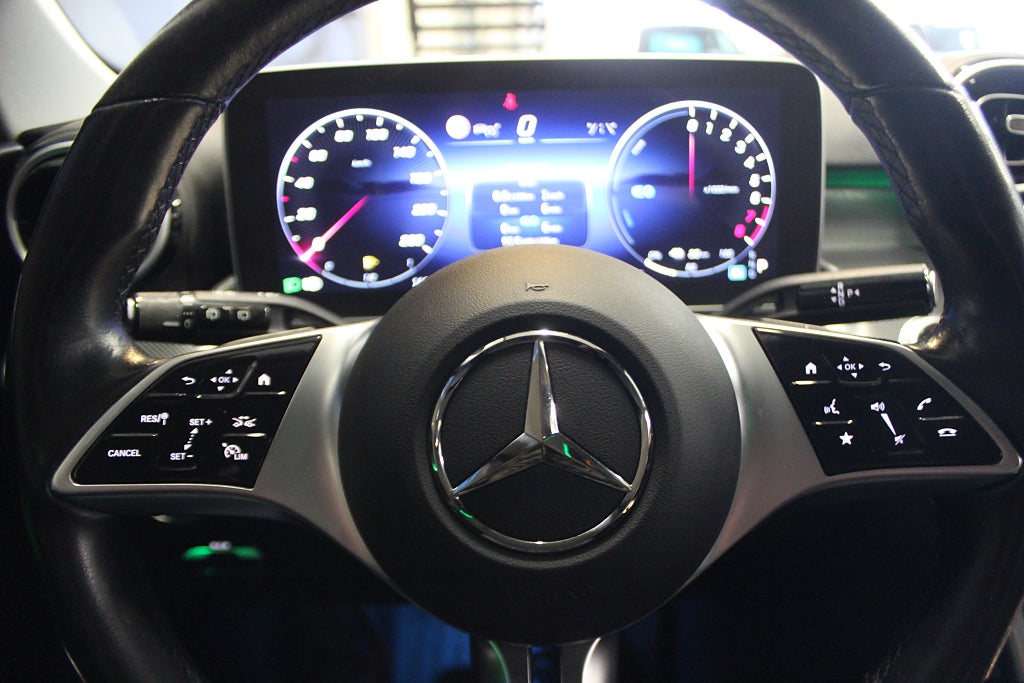 Mercedes-Benz C 2022 - miniatyr 16